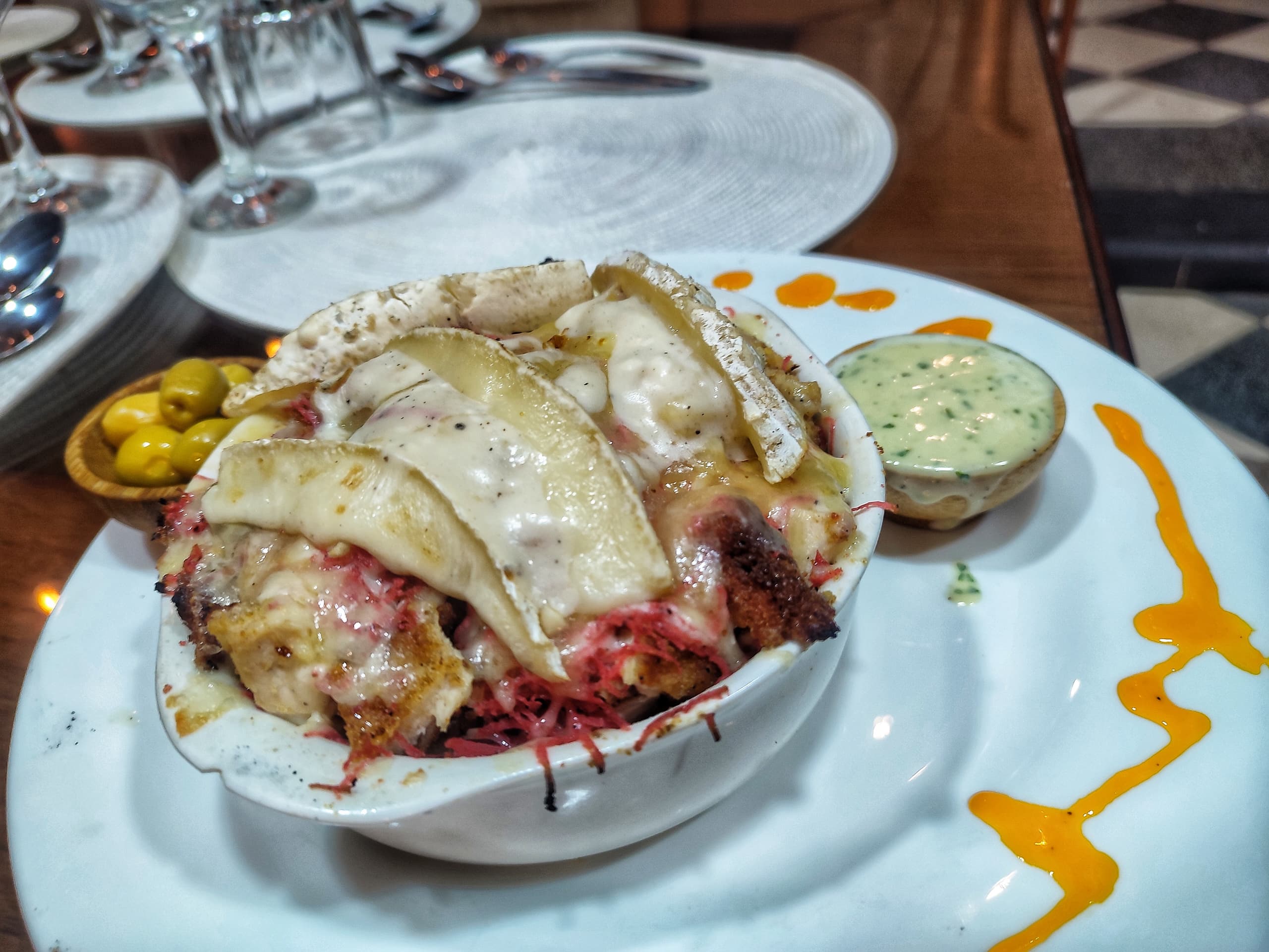 Poutine black ship
